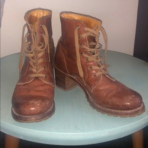 Brown burnished leather Frye Sabrina boots